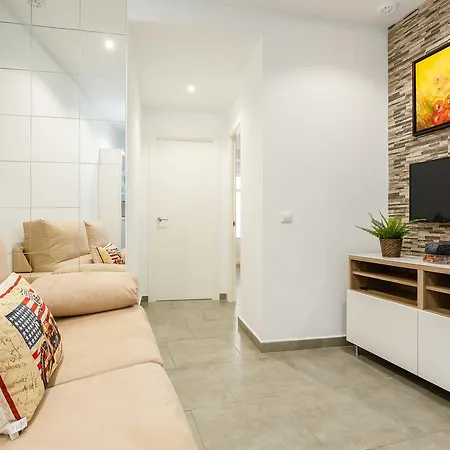 Apartment Old Saeta